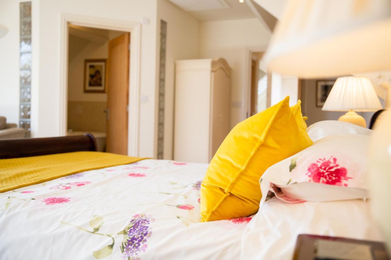 Higher Weddicott Barn Holiday Cottage - Self Catering Chagford Eksteriør billede