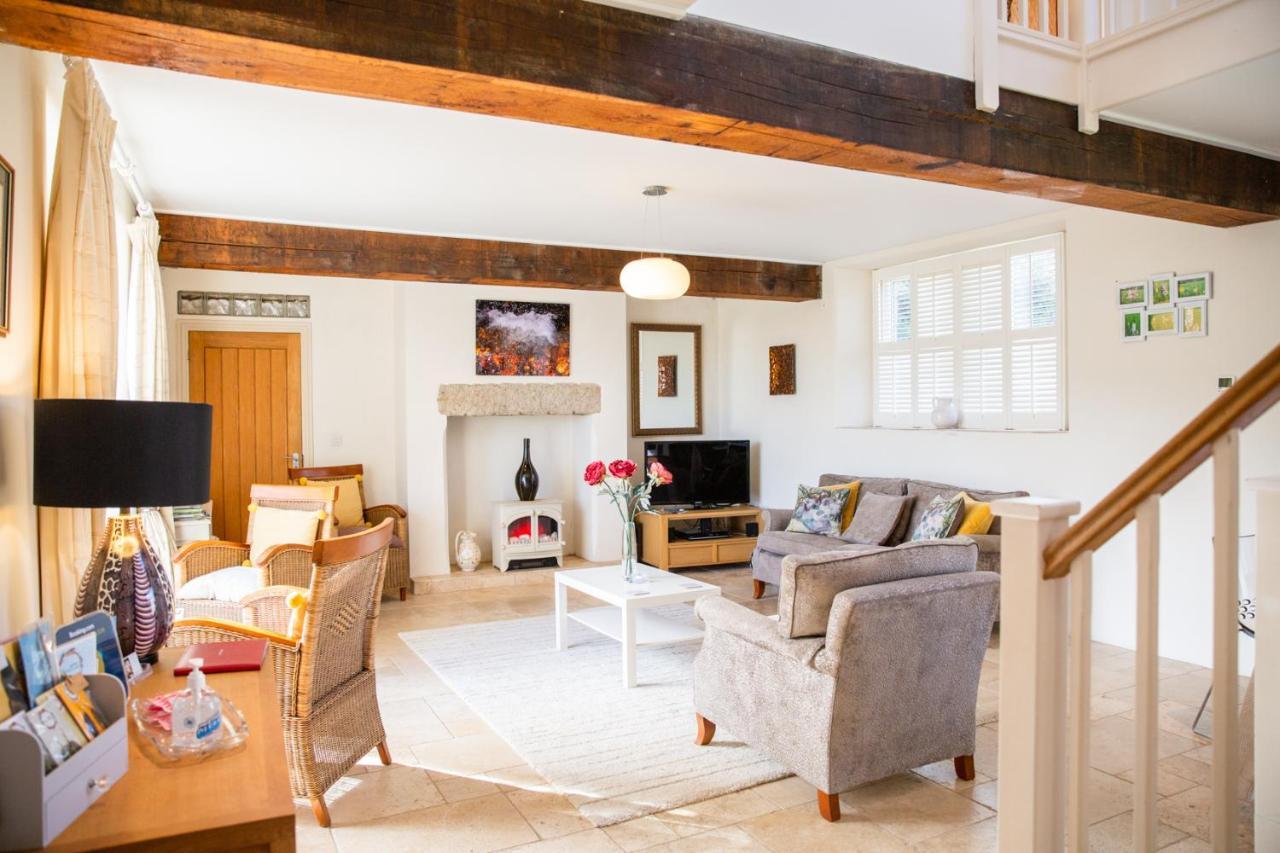 Higher Weddicott Barn Holiday Cottage - Self Catering Chagford Eksteriør billede