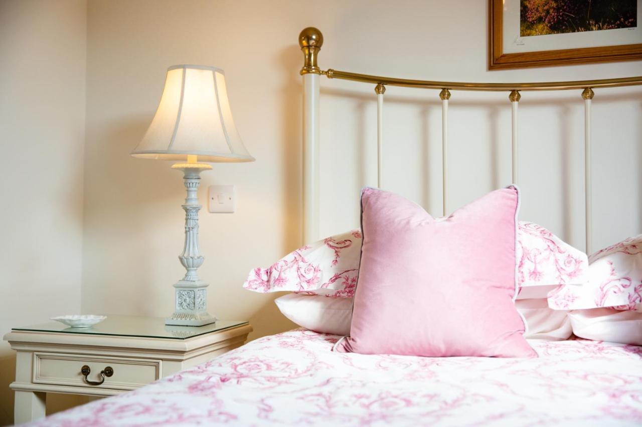 Higher Weddicott Barn Holiday Cottage - Self Catering Chagford Eksteriør billede