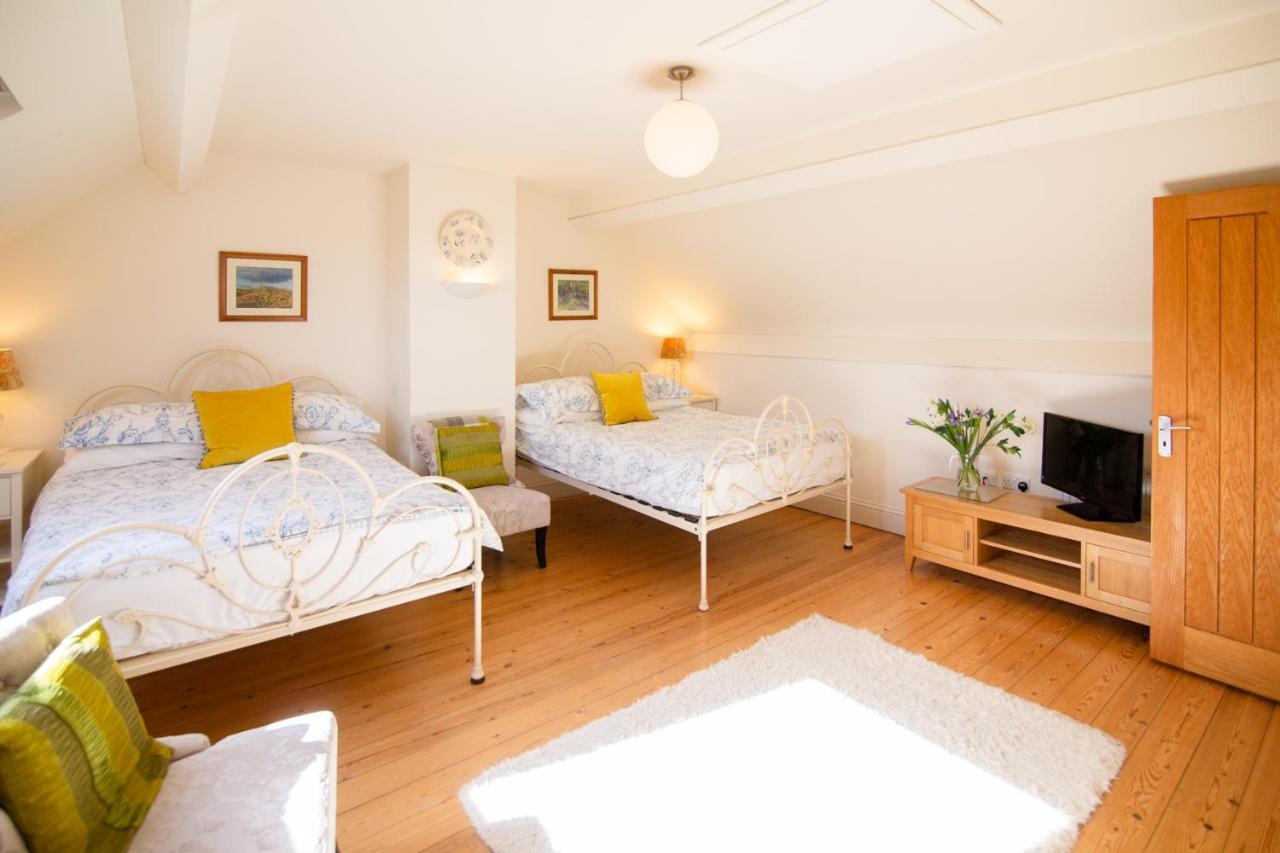 Higher Weddicott Barn Holiday Cottage - Self Catering Chagford Eksteriør billede