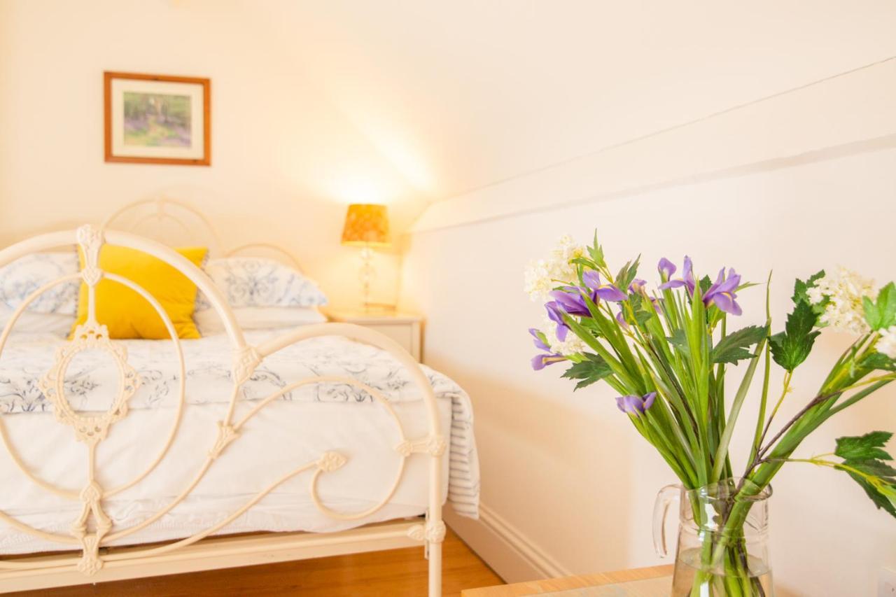 Higher Weddicott Barn Holiday Cottage - Self Catering Chagford Eksteriør billede