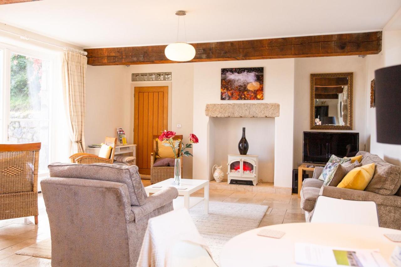 Higher Weddicott Barn Holiday Cottage - Self Catering Chagford Eksteriør billede