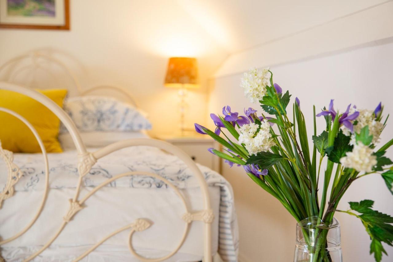 Higher Weddicott Barn Holiday Cottage - Self Catering Chagford Eksteriør billede