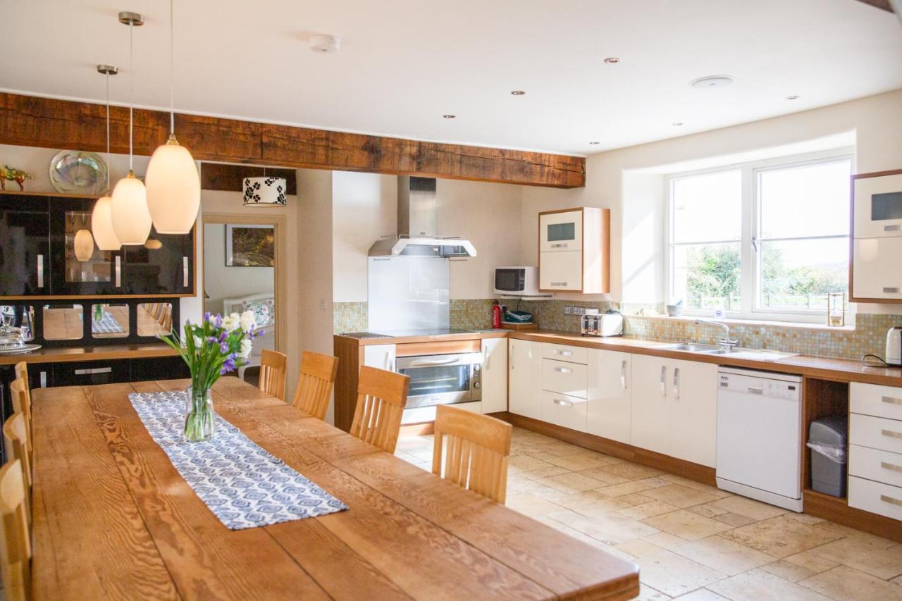 Higher Weddicott Barn Holiday Cottage - Self Catering Chagford Eksteriør billede