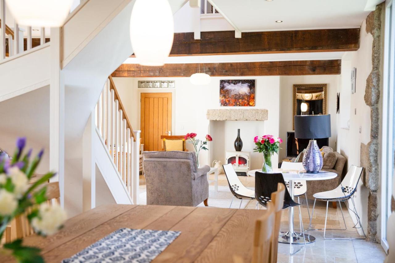 Higher Weddicott Barn Holiday Cottage - Self Catering Chagford Eksteriør billede
