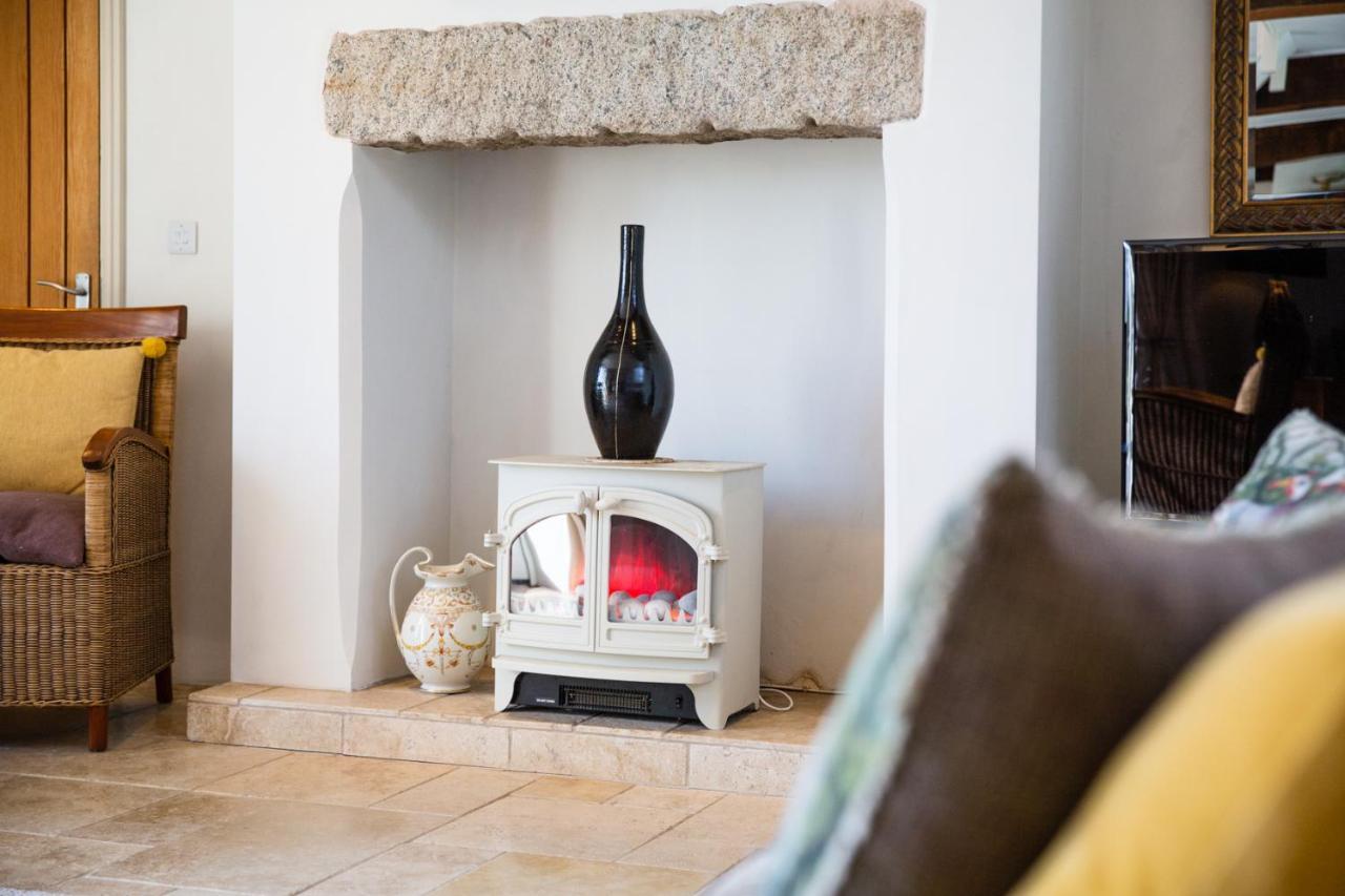 Higher Weddicott Barn Holiday Cottage - Self Catering Chagford Eksteriør billede