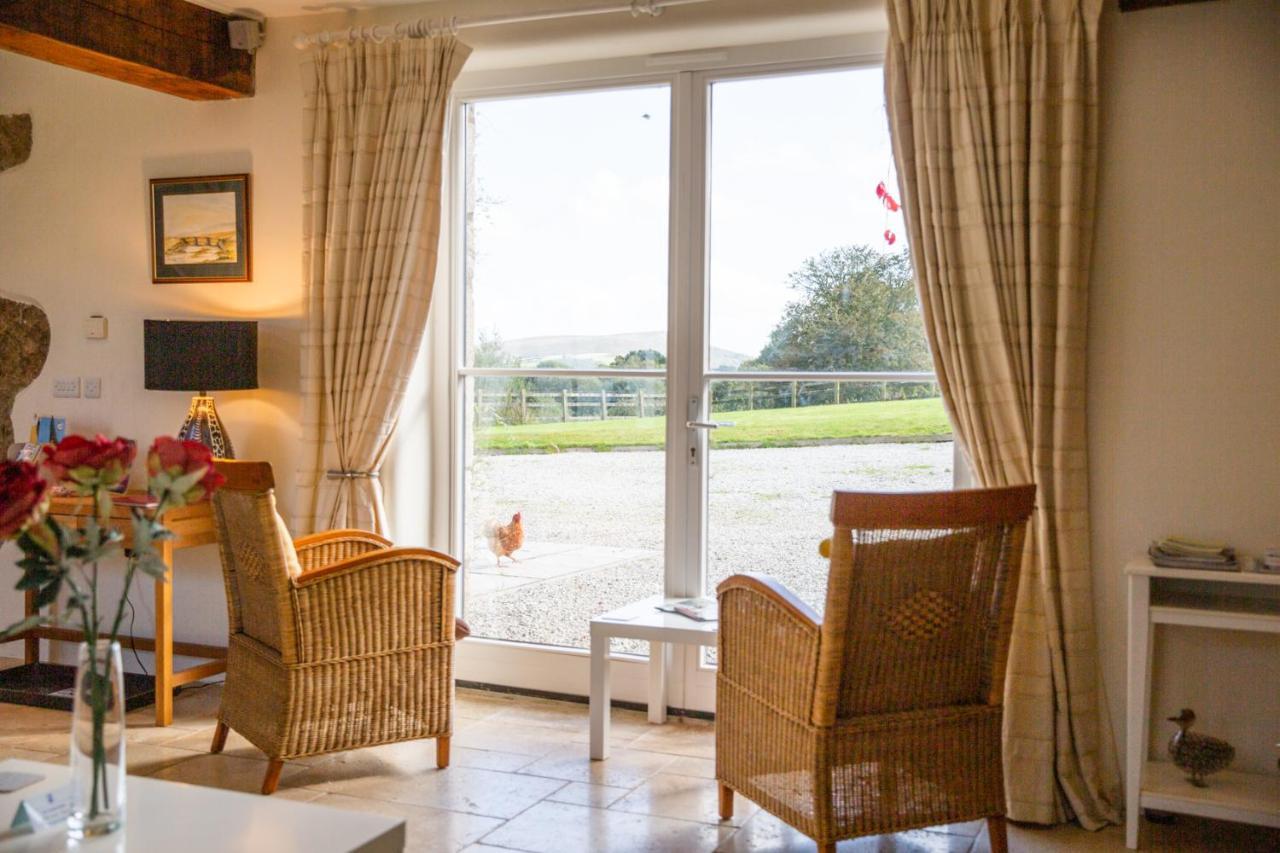 Higher Weddicott Barn Holiday Cottage - Self Catering Chagford Eksteriør billede